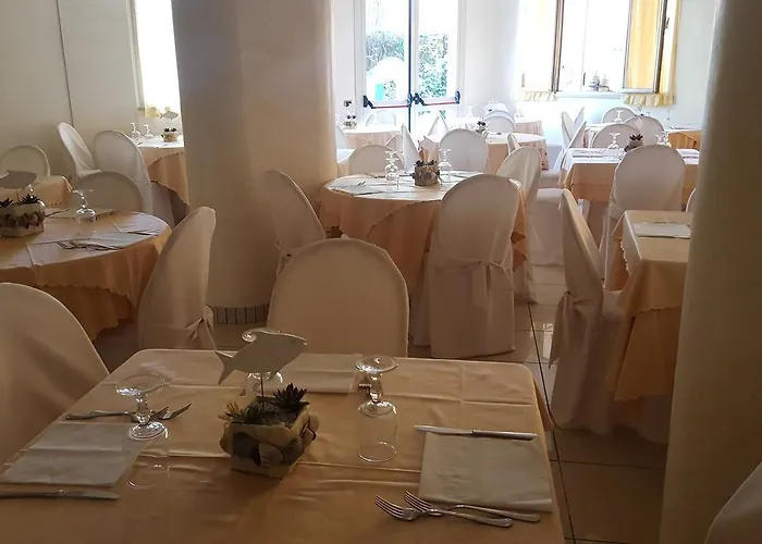 Otel Gioiosa 3*